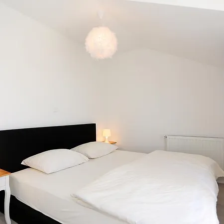 Visnja Apartment *